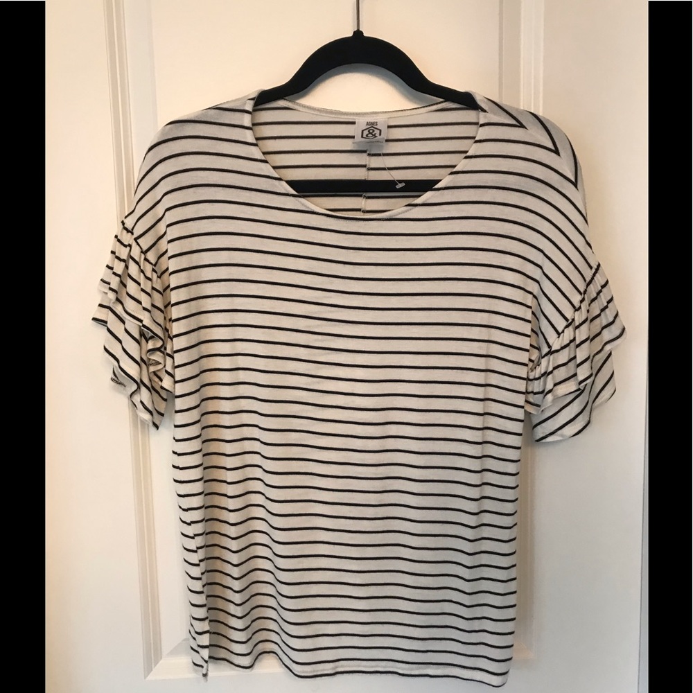 New no tags black and Ivory striped ruffle sleeve